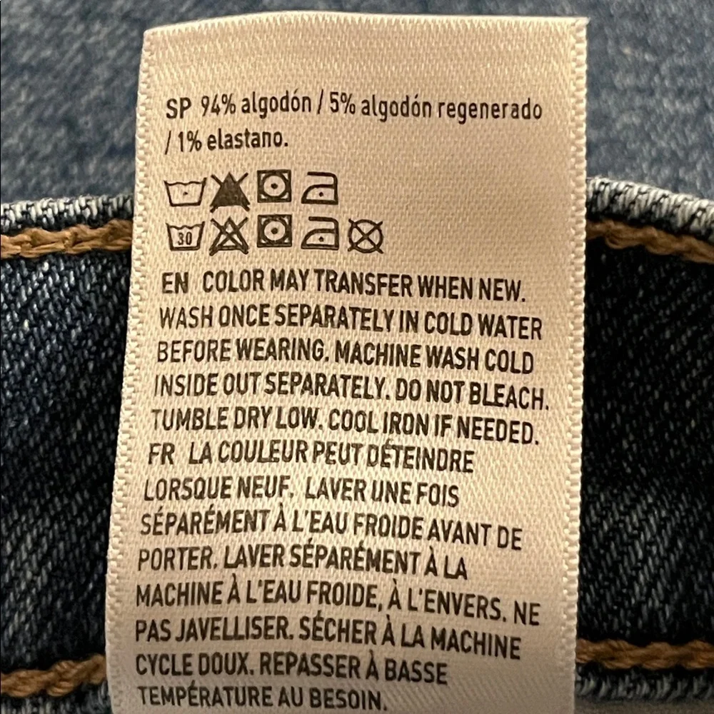 American Eagle Outfitters Women's 90's Straight Denim Stretch Jeans Sz 2 long - Picture 10 of 11